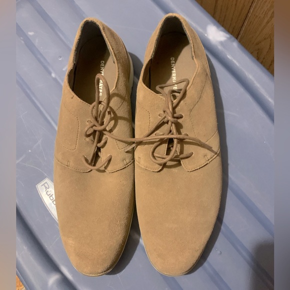 ⭐️SALE⭐️Denver Hayes Loafers Vegan Suede in Tan / Beige men’s size 11 never worn - Picture 2 of 2